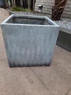 Betongrijze bloembak, Tuin en Terras, Ophalen, Gebruikt, Minder dan 60 cm, Vierkant