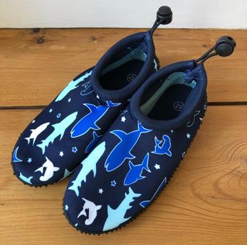 Waterschoenen - maat 29 beschikbaar voor biedingen