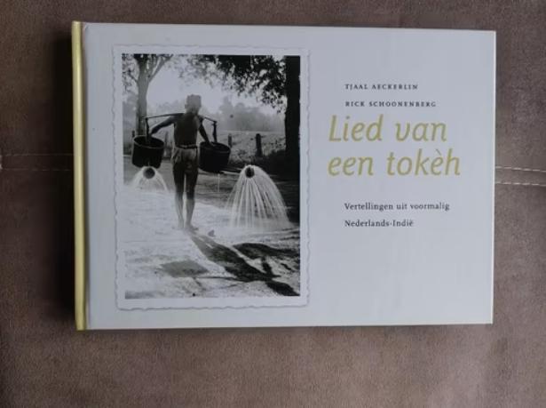 Lied van tokeh ( Ned. Indie) door T. Aeckerlin, Boeken, Geschiedenis | Vaderland, Zo goed als nieuw, 20e eeuw of later, Ophalen of Verzenden