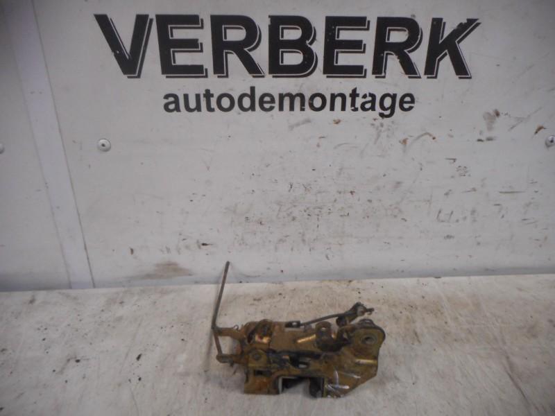 Portierslot Links Voor Kadett D (31/32/33/34/41/42/43/44), Gebruikt, Bahnhofsplatz, Rüsselsheim am Main 65423, , Duitsland, Opel