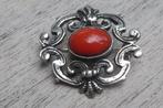Zilveren Art Déco  broche met bloed koraal, Verzenden, Zilver, Broche