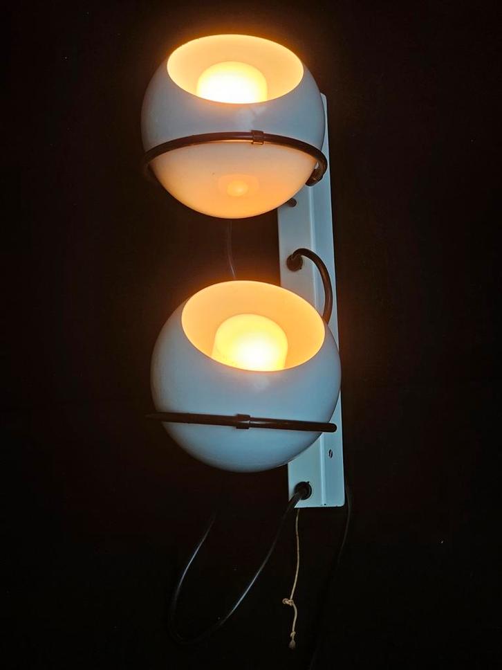 Gepo dubbel spots Space Age eyeball wandlamp 70's, Antiek en Kunst, Curiosa en Brocante, Ophalen of Verzenden