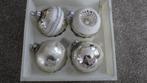 4 mooie zilverkleurige kerstballen, Ophalen of Verzenden, Gebruikt