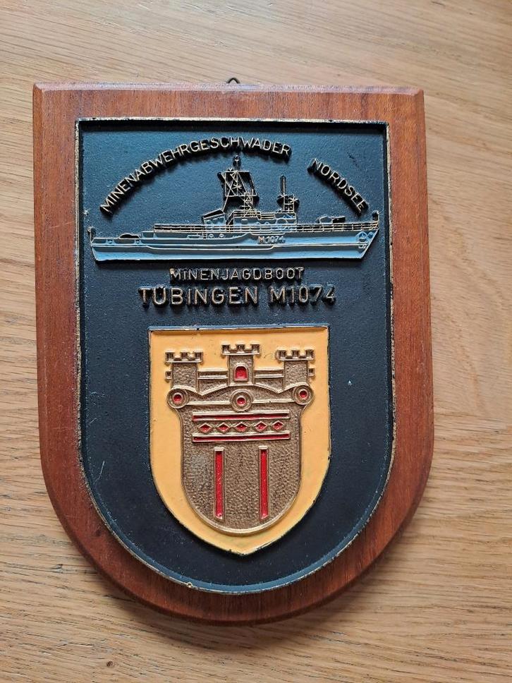 mjnenveger embleem, Verzamelen, Militaria | Algemeen, Marine, Embleem of Badge, Nederland, Ophalen of Verzenden