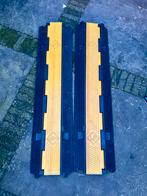 2 X Kabelbrug / Kabelgoot met klep 100cm, Doe-het-zelf en Verbouw, Elektra en Kabels, Ophalen of Verzenden, Overige typen