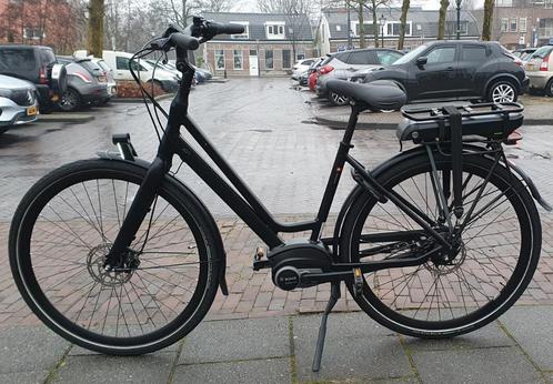 Batavus Dinsdag Bosch Active Line middenmotor garantie 500Wh, Fietsen en Brommers, Fietsen | Dames | Damesfietsen, Zo goed als nieuw