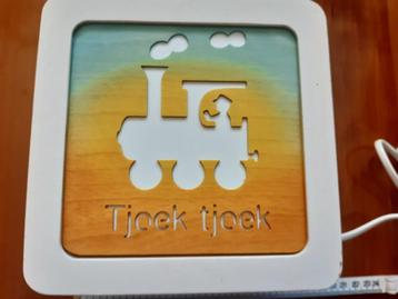 Houten Silhouet Wandlamp locomotief Tjoek Tjoek kinderkamer beschikbaar voor biedingen