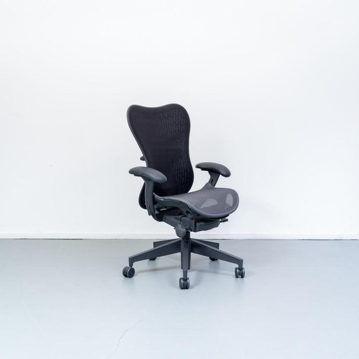 25x Herman Miller Mirra 2 Bureaustoel Butterfly - Graphite, Huis en Inrichting, Bureaustoelen, Zo goed als nieuw, Bureaustoel