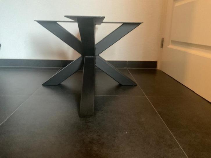 Kruispoot/spinpoot salontafel, Huis en Inrichting, Tafels | Salontafels, Zo goed als nieuw, Minder dan 50 cm, 50 tot 100 cm, 50 tot 100 cm