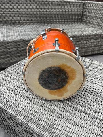 Dhol beschikbaar voor biedingen