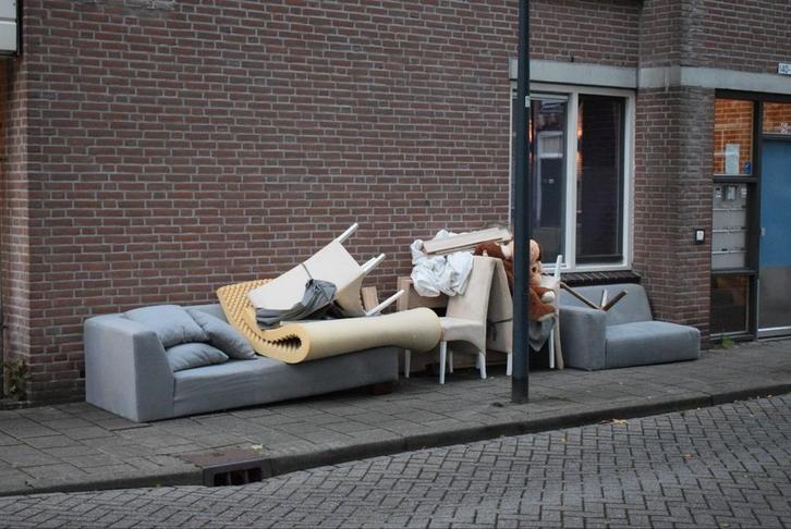 Afval / grofvuil / meubels direct afgevoerd – Vandaag nog, Tuin en Terras, Overige Tuin en Terras, Zo goed als nieuw, Ophalen of Verzenden