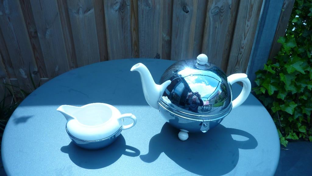 Bredemeijer Cosy theepot + melkkannetje 1956, Gebruikt, Overige typen, Ophalen of Verzenden, Overige stijlen