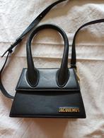JACQUEMUS hand/schoudertas, Sieraden, Tassen en Uiterlijk, Tassen | Damestassen, Ophalen of Verzenden, Zo goed als nieuw, Zwart