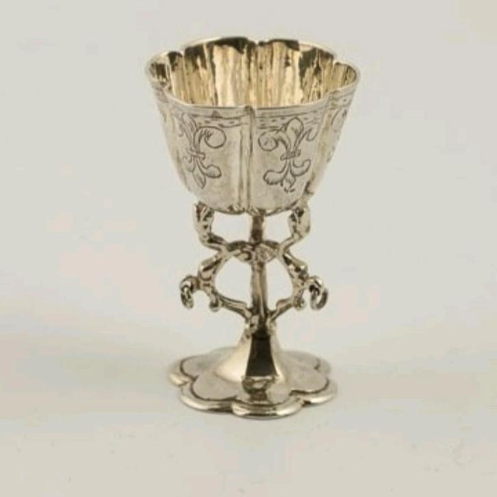 Antieke Zilveren Miniatuur Rinkelbeker Bokaal 17e Eeuw, Antiek en Kunst, Antiek | Goud en Zilver, Ophalen of Verzenden