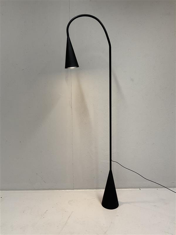 Ikea Delaktig LED Vloerlamp - Gebruikt, Huis en Inrichting, Lampen | Vloerlampen, Gebruikt, 150 tot 200 cm, Kunststof, Metaal