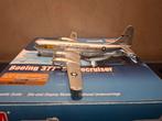 HobbyMaster Boeing 377 Stratocruiser USAF 1/200, Verzamelen, Luchtvaart en Vliegtuigspotten, Ophalen of Verzenden, Zo goed als nieuw