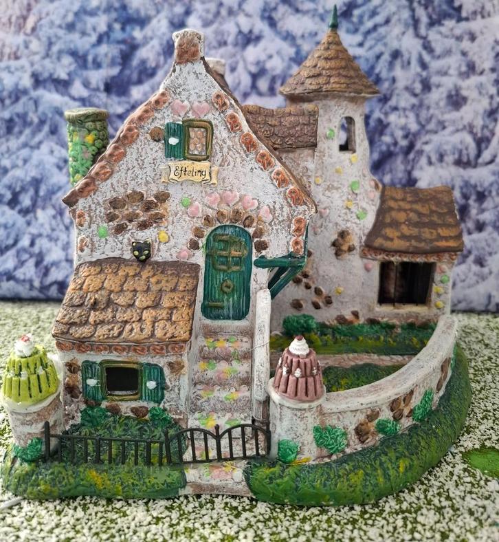LEMAX Efteling huis van Hans en Grietje, Diversen, Kerst, Nieuw, Ophalen of Verzenden