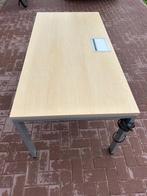 Topaanbod: Vergadertafelset 3 tafels met ingebouwde elektra, Vergader- of Presentatieruimte, Ophalen, Gebruikt, Tafel