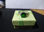 925 zilveren ring met licht groene zirkoon, Sieraden, Tassen en Uiterlijk, Ringen, Nieuw, Ophalen of Verzenden, 17 tot 18, Met edelsteen