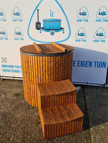 Icetub met kunststof kuip beschikbaar voor biedingen