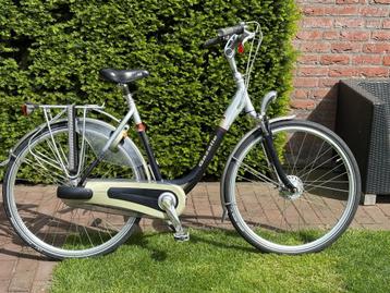 Te koop: Gazelle Orange damesfiets beschikbaar voor biedingen