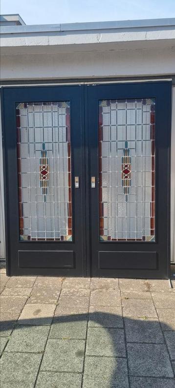 2 mooie sets ensuite deuren glas in lood. beschikbaar voor biedingen