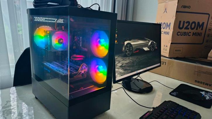 Super Game Pc i7 9700, 32gb, 1070 8gb + SSD + 24'' scherm!, Computers en Software, Desktop Pc's, Refurbished, 4 Ghz of meer, HDD