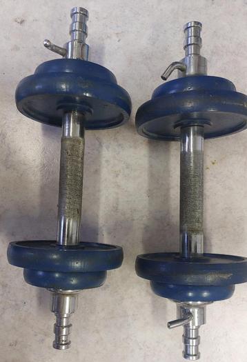 2 Dumbbells ca 9 kg beschikbaar voor biedingen