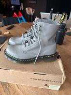 Dr Martens maat 36, Nieuw, Ophalen of Verzenden, Dr. Martens, Grijs