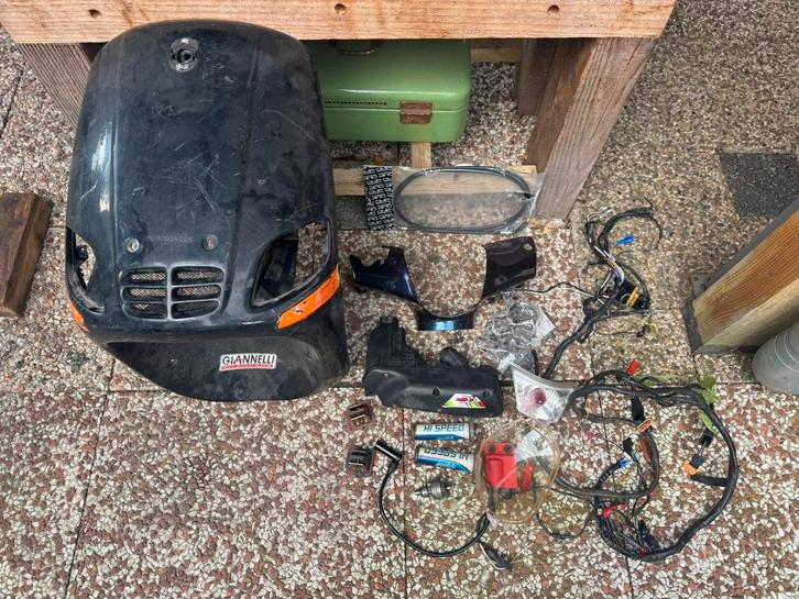 Zip type3/2000 onderdelen, Fietsen en Brommers, Brommeronderdelen | Scooters, Zo goed als nieuw, Piaggio, Overige typen, Ophalen of Verzenden