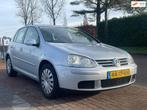 Volkswagen Golf 1.6 FSI Optive 2 *1598cc |Trekhaak I APK 2-2, Voorwielaandrijving, 15 km/l, Gebruikt, 4 cilinders