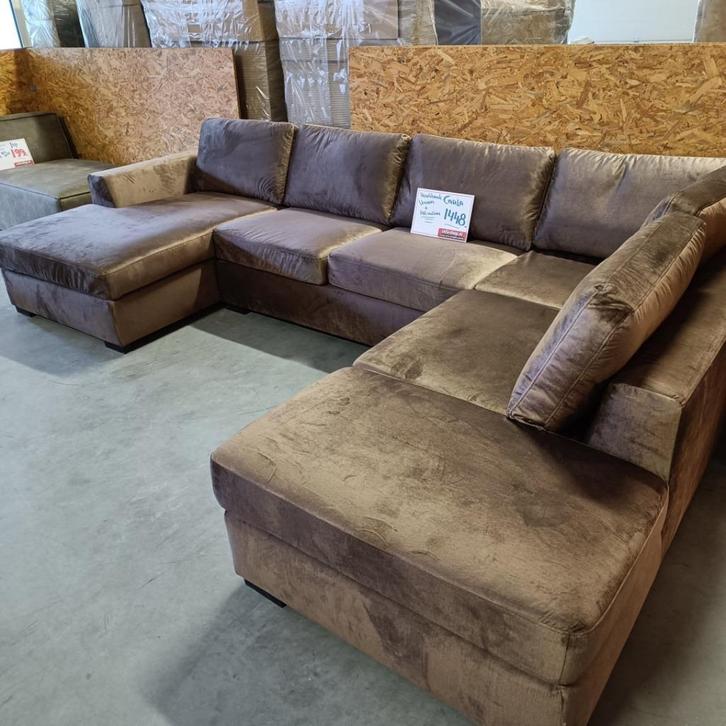 hoekbank model Carla U-vorm in VELVET, Huis en Inrichting, Banken | Bankstellen, Nieuw, Hoekbank, Vierpersoons of meer, 300 cm of meer