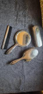 Zilveren set met borstels, kam en spiegel, Antiek en Kunst, Ophalen of Verzenden, Zilver