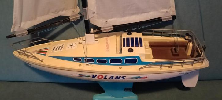 Nikko Volans RC Speedboot 1:24 - Vintage Jaren 90 werkend, Hobby en Vrije tijd, Modelbouw | Radiografisch | Auto's, Gebruikt, Ophalen of Verzenden