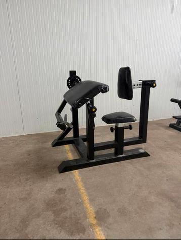 Haryzma Bicep / Tricep machine / 2 in 1 / Bizeps / Trizeps beschikbaar voor biedingen