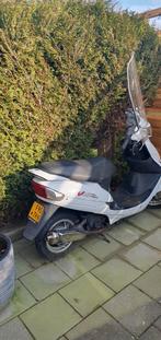 Peugeot V-clic scooter, Ophalen, Gebruikt