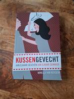 Minella van Bergeijk - Kussengevecht, Ophalen of Verzenden, Zo goed als nieuw, Minella van Bergeijk