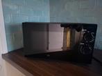 Nog nieuwe magnetron, amper gebruikt, Huis en Inrichting, Kasten | Dressoirs, Ophalen, Zo goed als nieuw, 25 tot 50 cm, 50 tot 100 cm