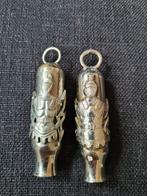 2 mooie vintage fluitjes met Romeinse soldaat, Ophalen of Verzenden, Gebruikt