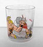 Asterix en Obelix glas Nutella met de smid, Verzamelen, Ophalen of Verzenden, Asterix en Obelix, Zo goed als nieuw, Beeldje of Figuurtje