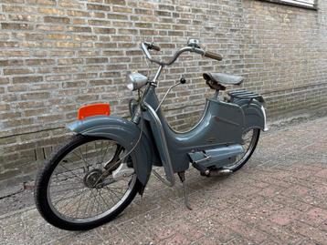 Nette originele Sparta mb50 verpleegster .  beschikbaar voor biedingen