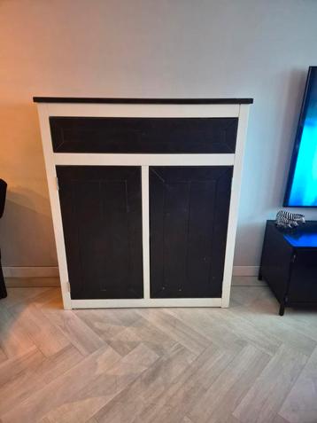 Kast / buffetkast / meidenkast