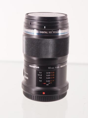 OPRUIMING: OLYMPUS 60mm 2.8 Macro MFT beschikbaar voor biedingen