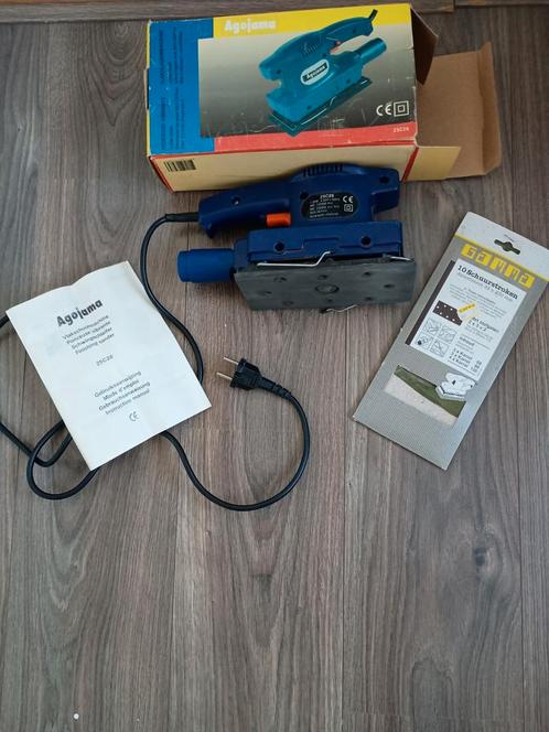 VLAKSCHUURMACHINE. 135 W / 230 V, Doe-het-zelf en Verbouw, Gereedschap | Schuurmachines, Gebruikt, Vlakschuurmachine, Minder dan 600 watt