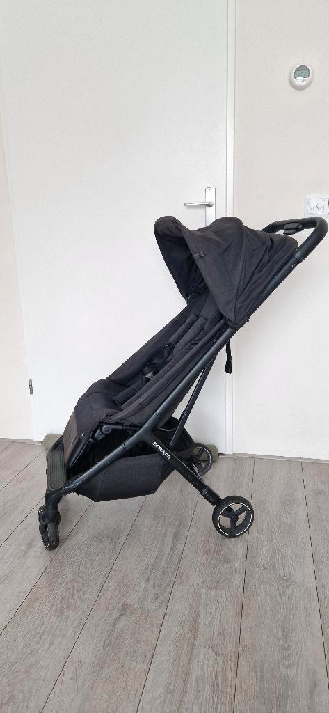 Dubatti Smart Buggy zwart, Kinderen en Baby's, Buggy's, Gebruikt, Overige merken, Verstelbare rugleuning, Zonnekap, Ophalen of Verzenden