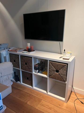 Ikea Kallax kast 8 vakken + manden beschikbaar voor biedingen