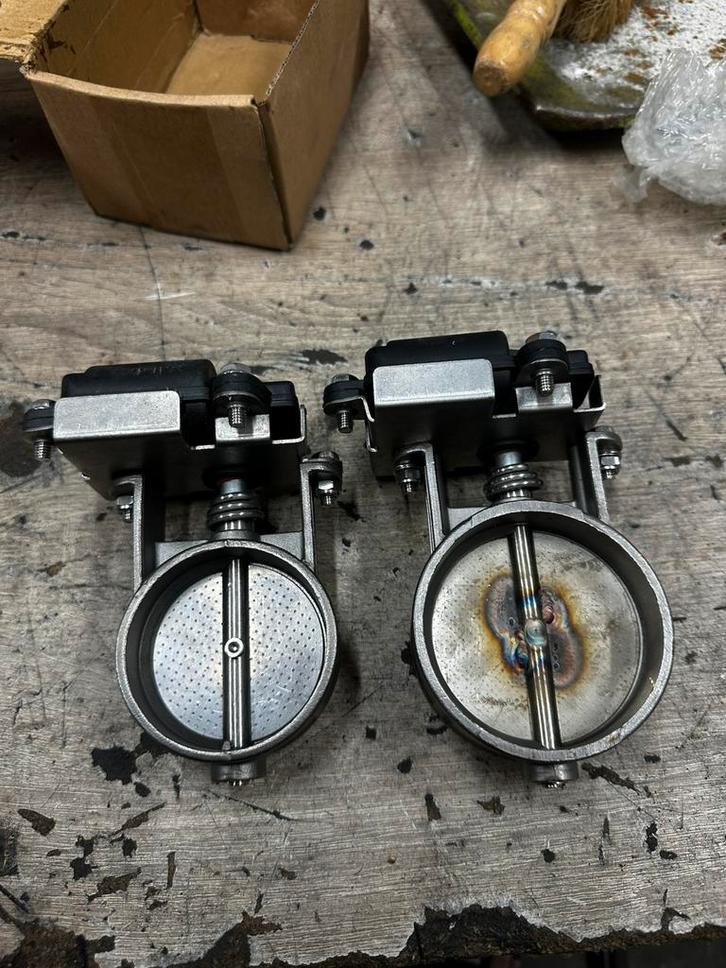 Elektrische uitlaat klep 3” 2.5” en v band klem 2.5”, Auto-onderdelen, Uitlaatsystemen, Nieuw, Ophalen of Verzenden