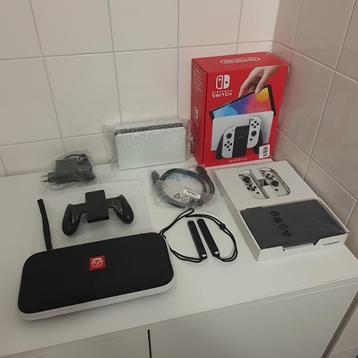 COMPLEET | Nintendo SWITCH OLED SET met GARANTIE beschikbaar voor biedingen