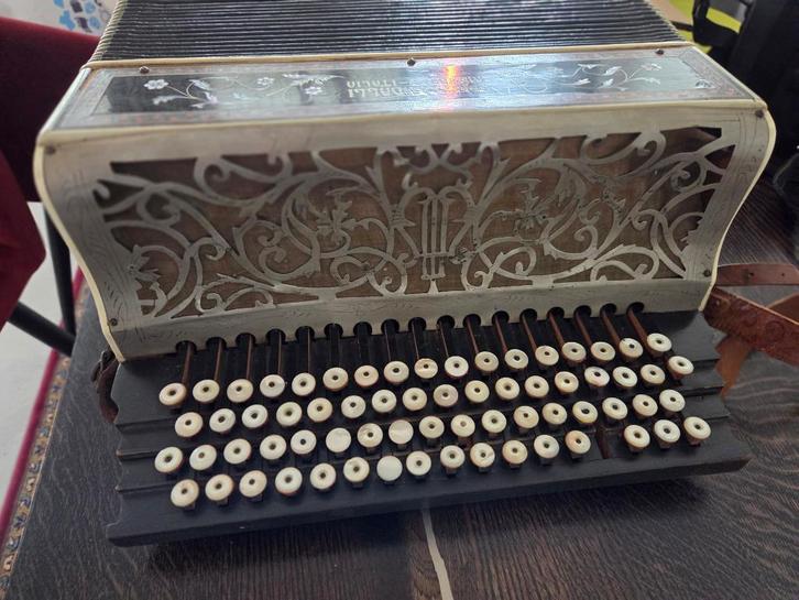 Vintage Accordeon Scandalli Camerano Italia, Muziek en Instrumenten, Accordeons, Gebruikt, 120-bas, Overige merken, Ophalen of Verzenden