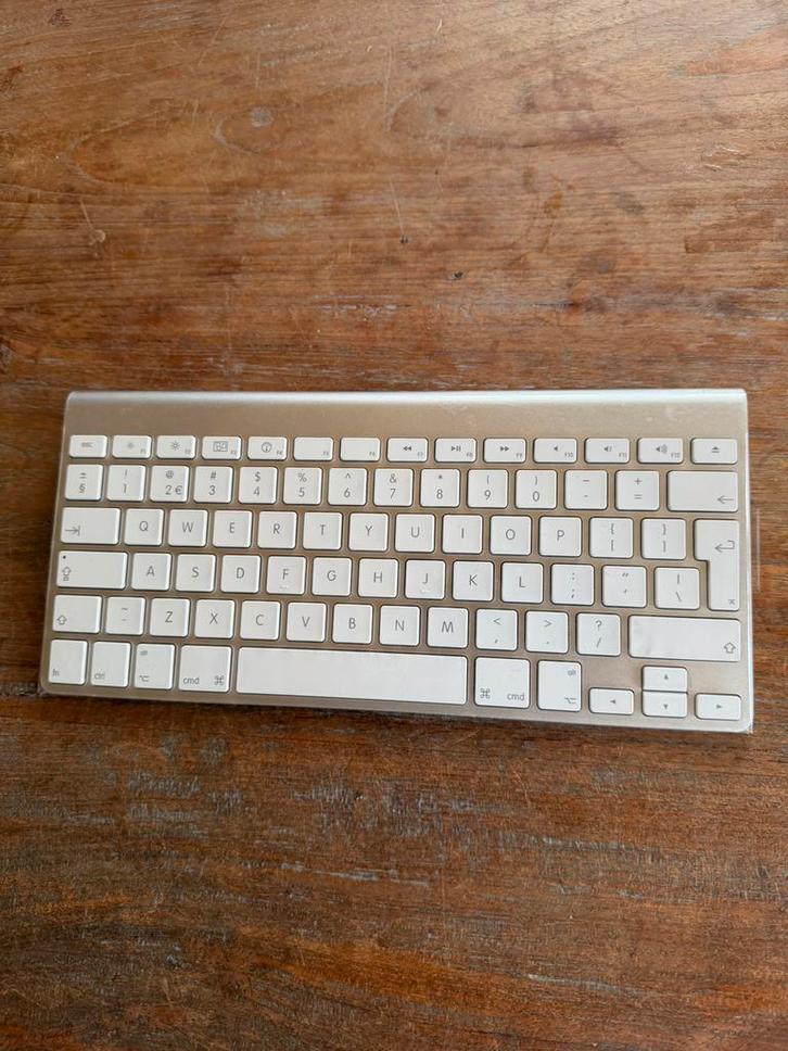 Apple wireless Magic Keyboard NL Qwerty | NIEUW, Computers en Software, Toetsenborden, Nieuw, Qwerty, Draadloos, Multimediatoetsen